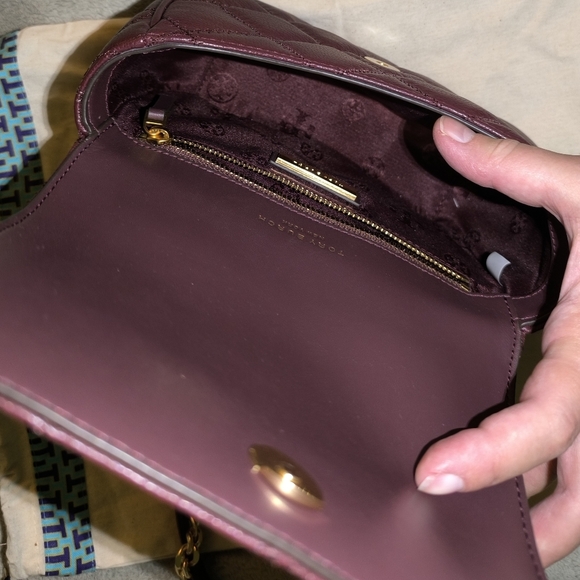 Tory Burch Willa Mini Top Handle Bag Burgundy - Picture 8 of 12